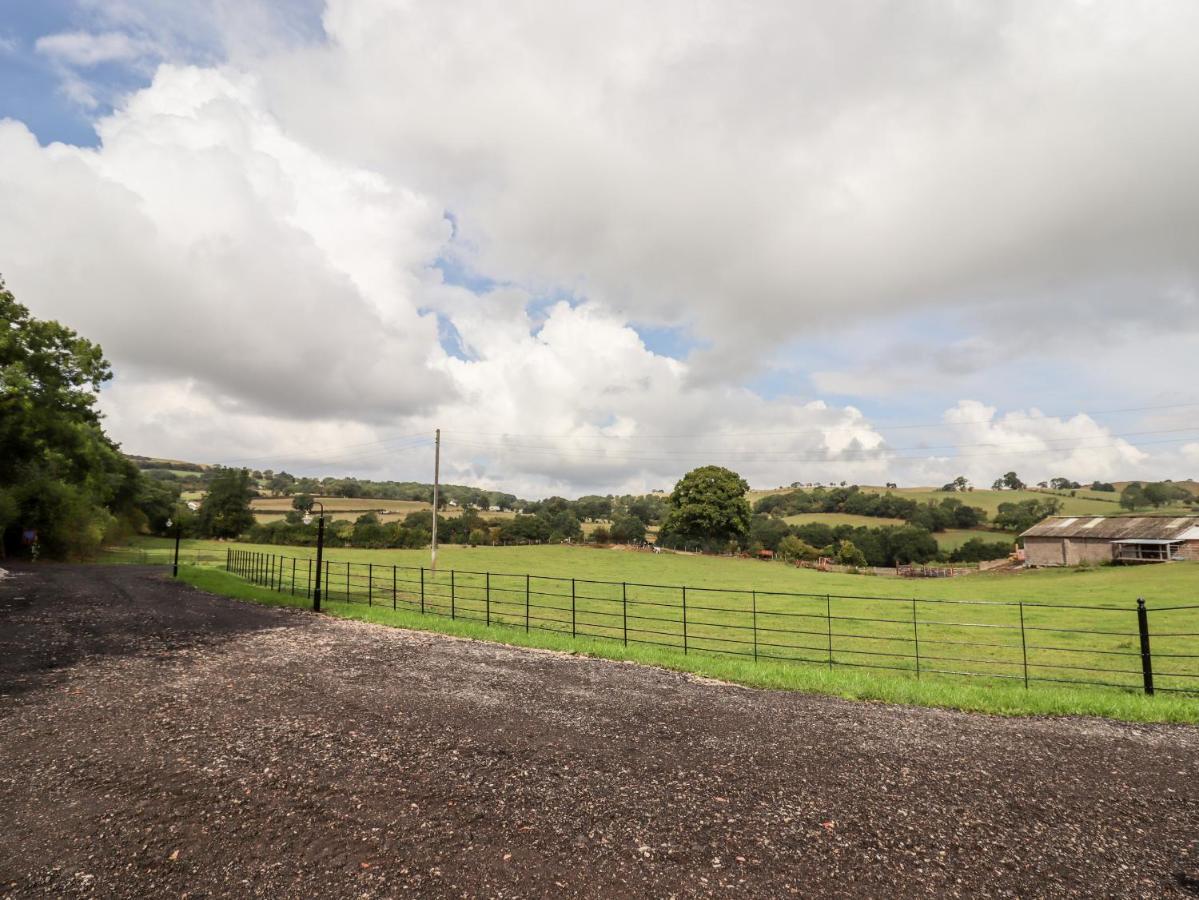 Celyn Villa Ruthin Exterior photo